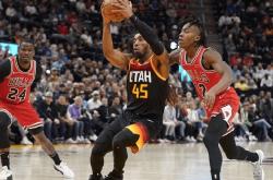 犹他爵士发布备战花絮，今晚绝杀压哨，全明星赛任务艰巨，纪律约束更严格的简单介绍-(随机）