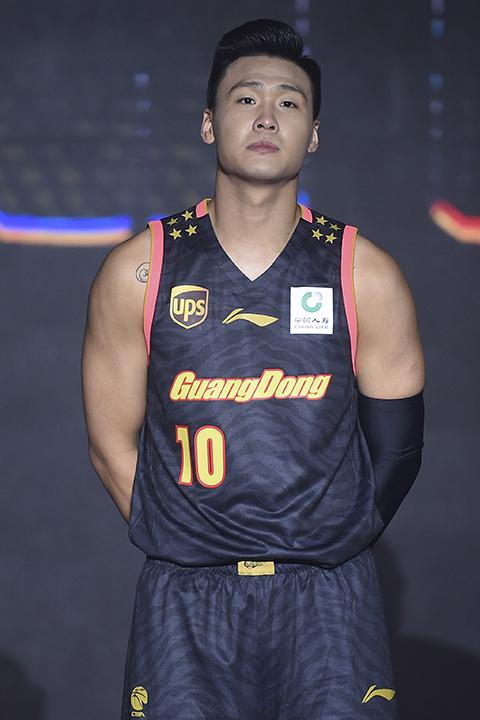 包含里昂内部会议纪要流出——今晚调整名单，CBA季后赛使命明确，训练强度明显提升的词条-满冠体育入口